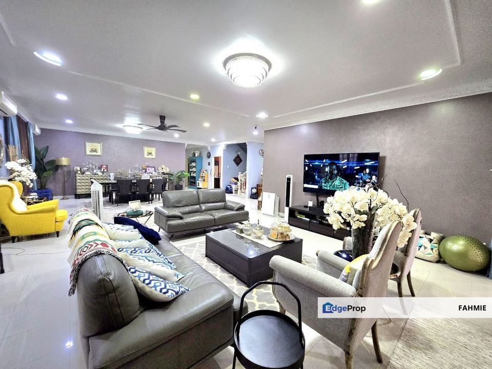 Corner lot. Non bumi lot. Jalan Air Kolam Lama. Ampang Jaya. , Selangor, Ampang