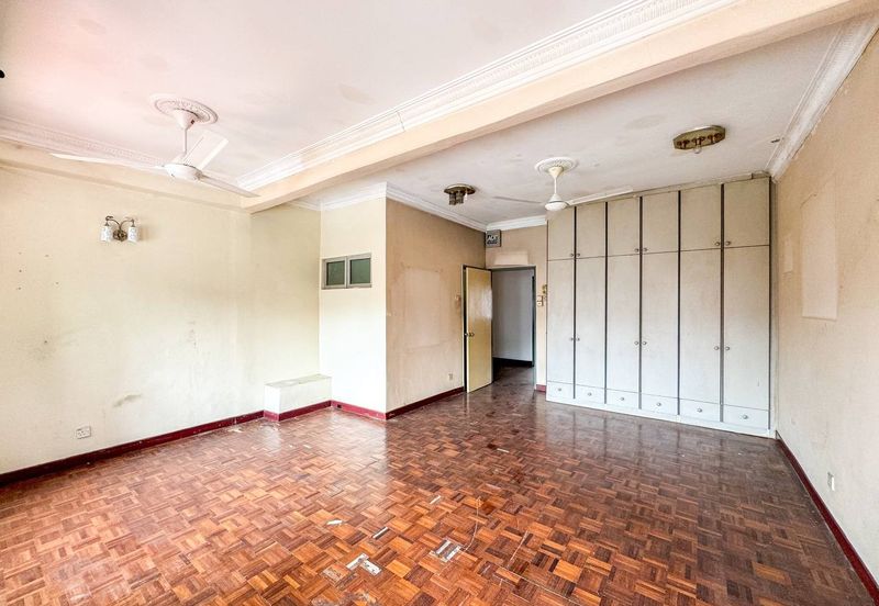 Renovated. Bandar Tasik Selatan. Kuala Lumpur. 