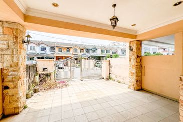 Renovated. Bandar Tasik Selatan. Kuala Lumpur. 