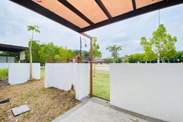 Duta Villa, Presint 14