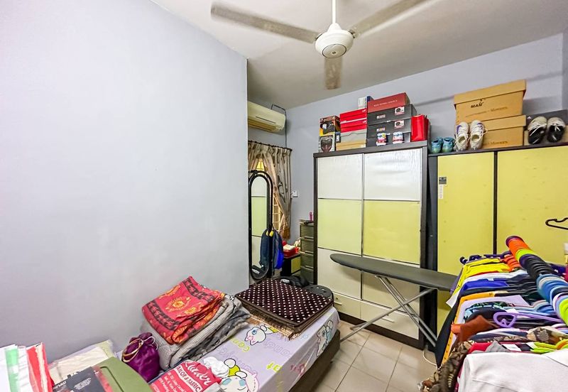 Paling murah. Fully renovated. Saujana Damansara. Damansara Damai. Petaling Jaya. 