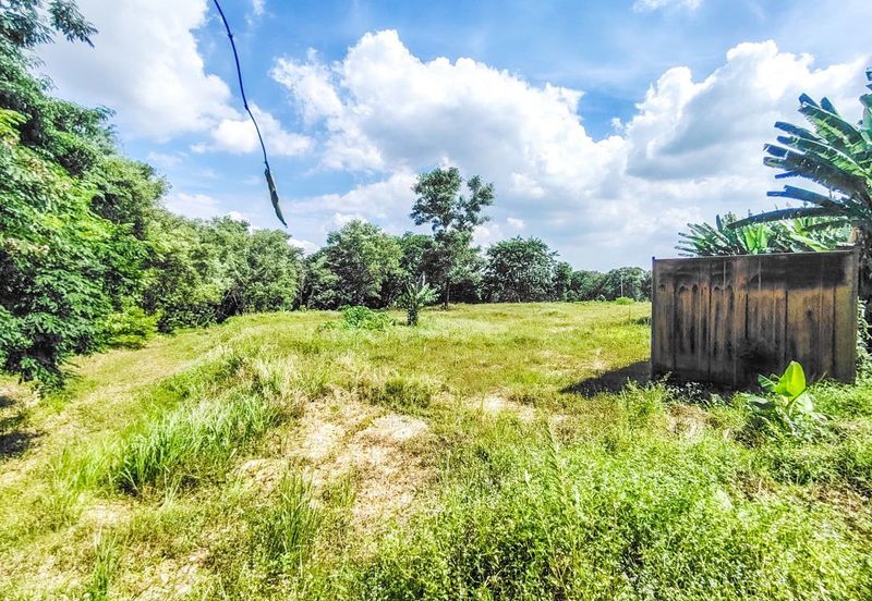 KGSAAS Golf Club, Seksyen 13