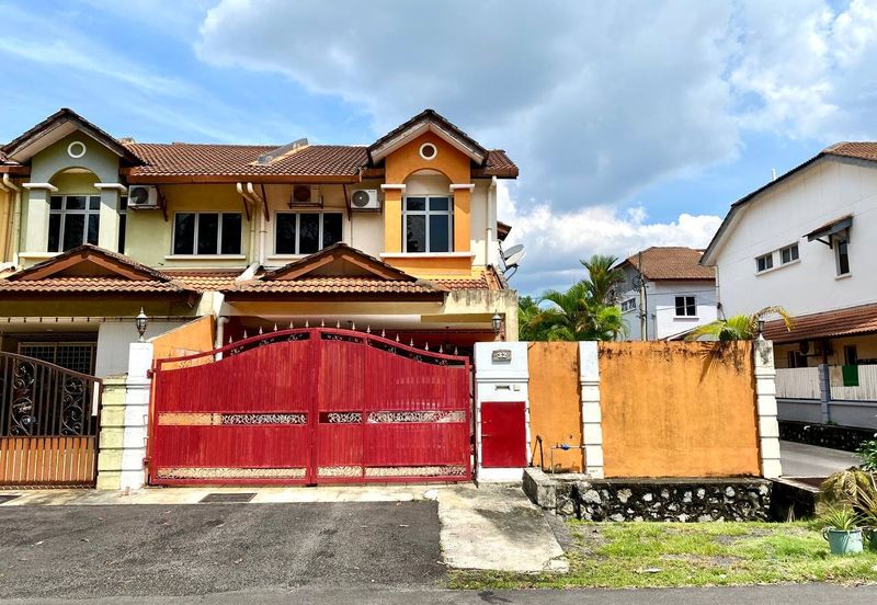 Taman Mutiara Subang