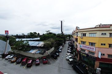 Sunway Batu Caves Shop Apartment