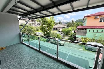 Taman Pinggiran Batu Caves