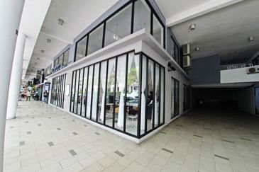 Platinum Mondrian (Pv128)