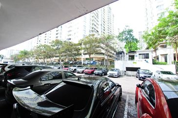 Platinum Mondrian (Pv128)