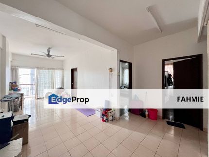 Non bumi lot. Level 1. Kojaya Condominium. Ampang Jaya. , Selangor, Ampang