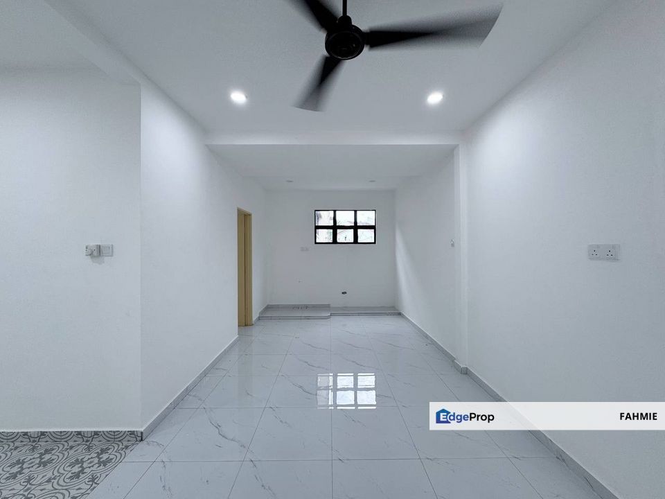 Fully refurbished. Freehold. Taman Cuepacs. Cheras. , Selangor, Batu 9th Cheras