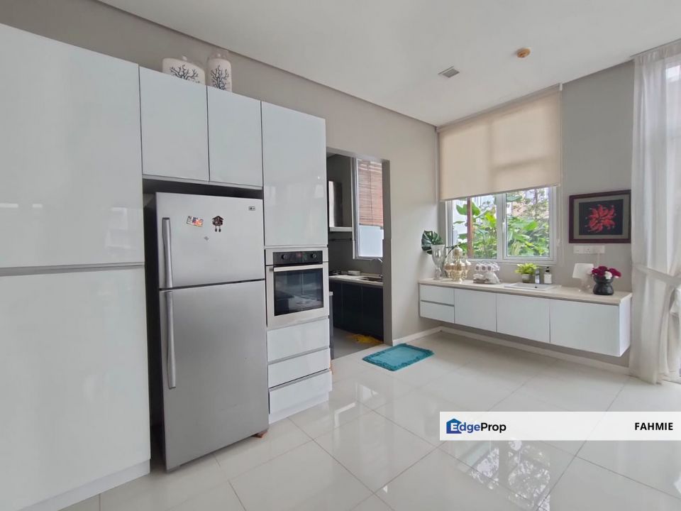 Renovated. Sunway Rydgeway. Taman Melawati. , Selangor, Taman Melawati