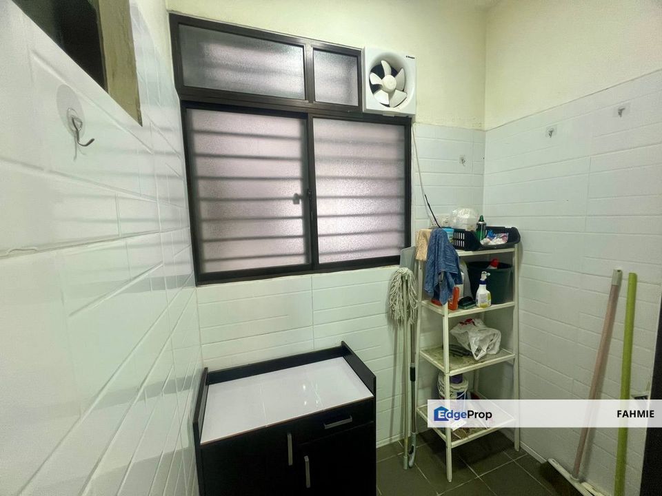 Fully renovated. Freehold. Residensi Zamrud. Kajang 2. , Selangor, Kajang