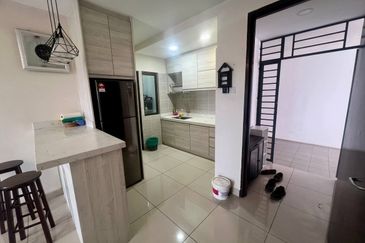 Residensi Zamrud (Zamrud Residensi)