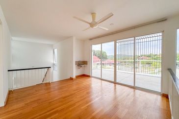 Duta Villa, Presint 14