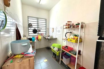 BANDAR AINSDALE FASA 1(SUCI)