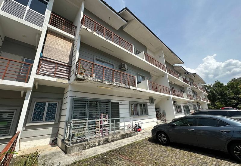 Taman Suci Bandar Ainsdale