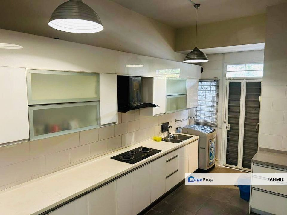 Fully renovated. Non bumi lot. Sutera Damansara Ria. Damansara Damai. , Selangor, Damansara Damai