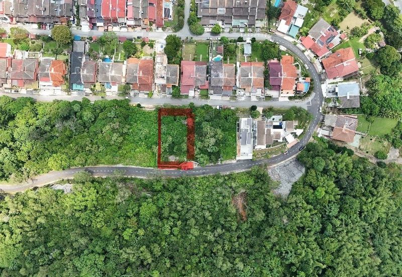 Freehold. Non bumi lot. Jalan G2. Taman Melawati. 