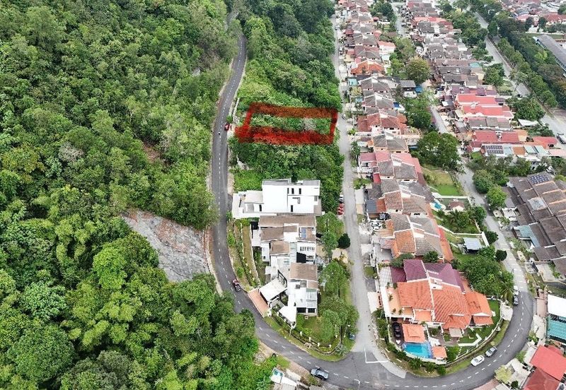 Freehold. Non bumi lot. Jalan G2. Taman Melawati. 