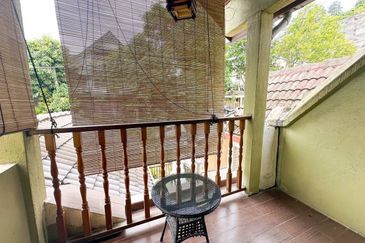 Fully renovated. Freehold. Bukit Setiawangsa. Setiawangsa. 