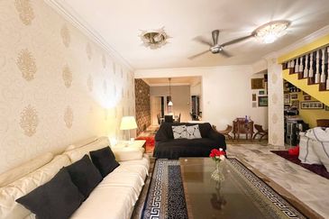 Fully renovated. Freehold. Bukit Setiawangsa. Setiawangsa. 