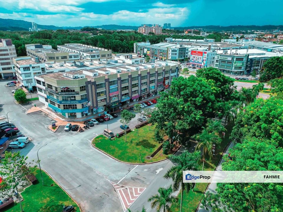 Ground floor. Tenanted. Freehold. Enigma Square. Bandar Puteri Bangi. Bangi., Selangor, Bangi