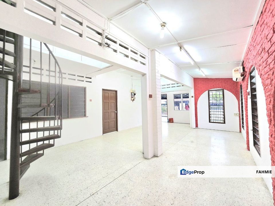 Corner lot. Non bumi lot. Ampang Jaya. Ampang. , Selangor, Ampang