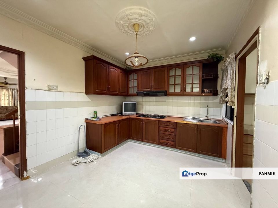 Fully renovated. Taman Bukit Mulia. Bukit Antarabangsa. , Selangor, Ulu Kelang