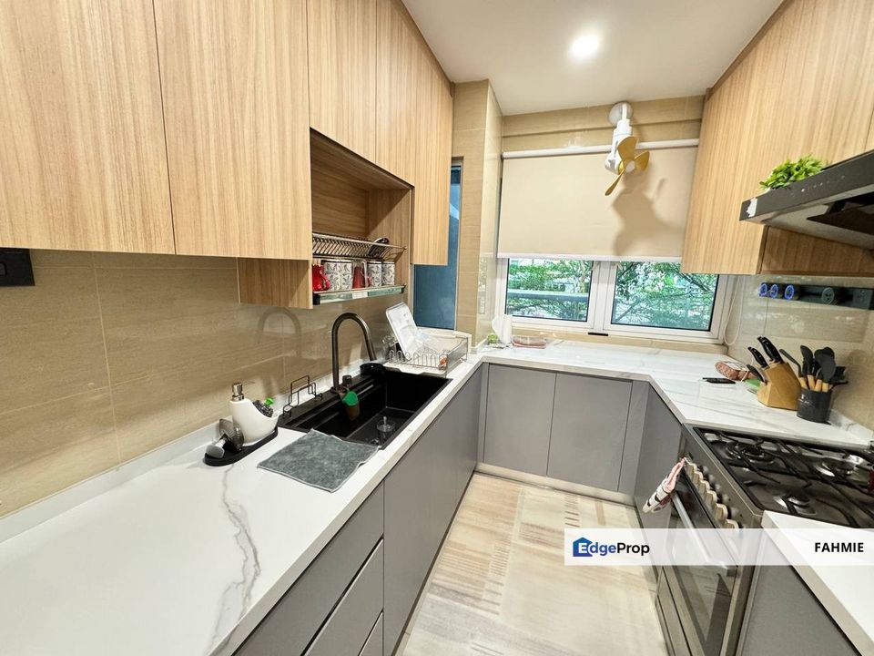 4 Storey. Renovated. 8 Hevea Kemensah. Taman Melawati. , Selangor, Taman Melawati