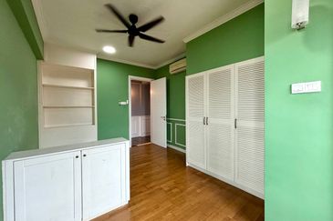 Ara Hill Condominium