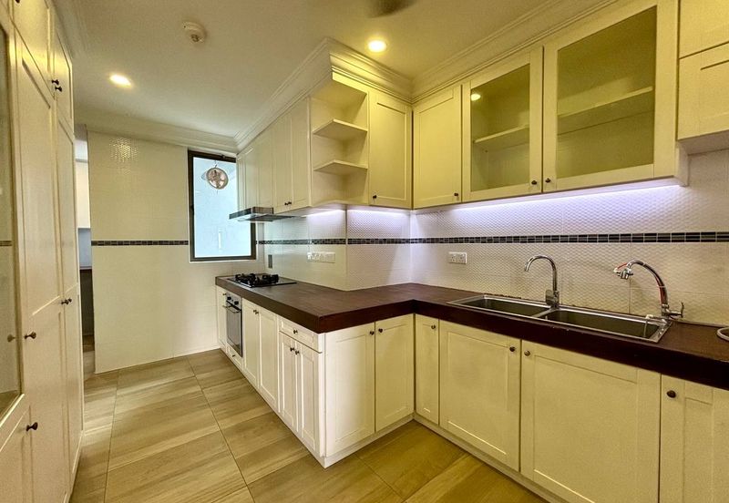 Ara Hill Condominium