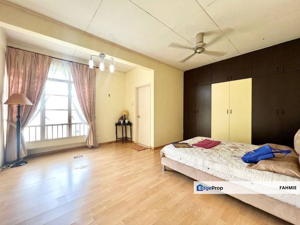 2 parking lots. Waizuri 1. Wangsa Maju. , Kuala Lumpur, Wangsa Maju