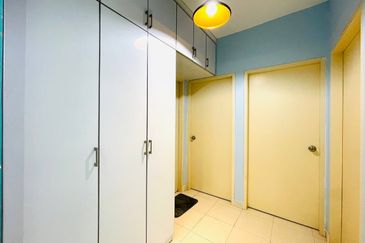 De Bayu Apartment @ Setia Alam