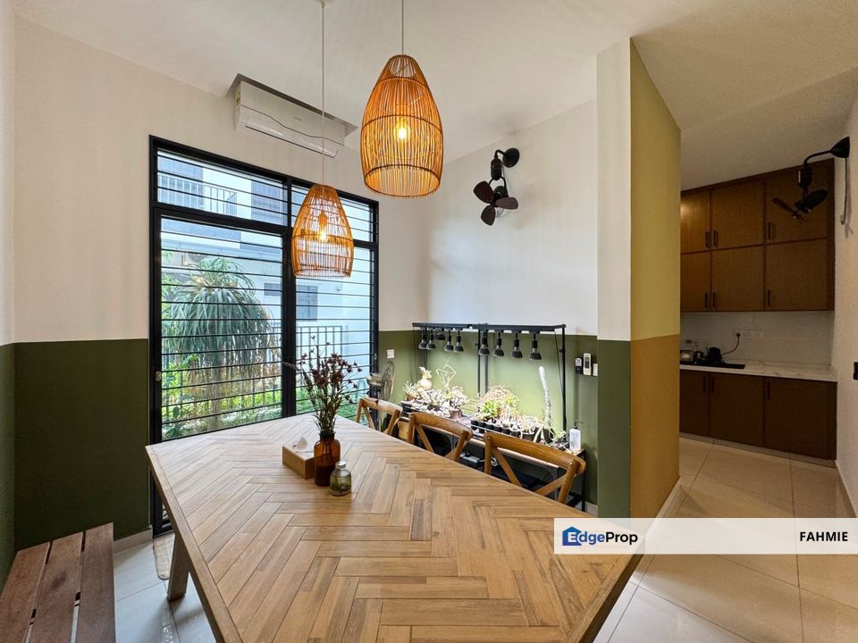 Not facing other house. Non bumi lot. Renovated. Graham Garden. Eco Grandeur. Puncak Alam. , Selangor, Bandar Puncak Alam