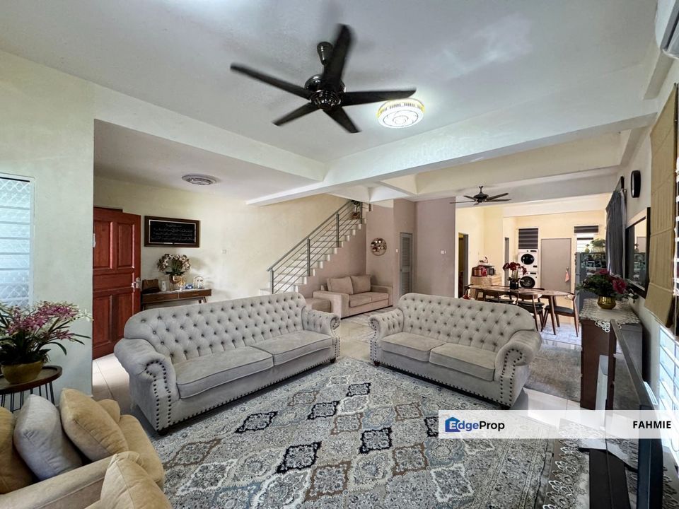 Tak mengadap rumah lain. End lot. Non bumi lot. Bukit Saujana. Bandar Bukit Saujana. Sungai Buloh. , Selangor, Sungai Buloh