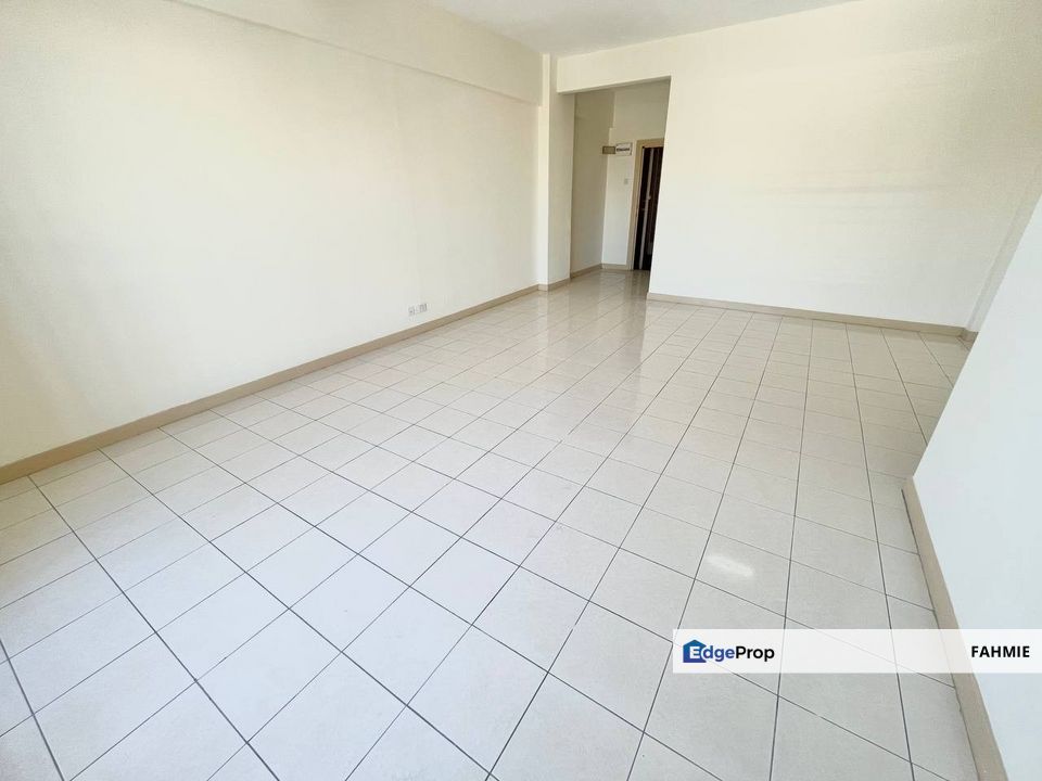 Walking distance to Wangsa Maju LRT station. Freehold. TAR Villa Apartment. Setapak. , Kuala Lumpur, Wangsa Maju