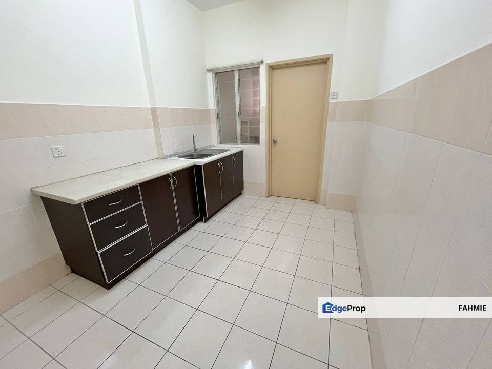 Walking distance to Wangsa Maju LRT station. Freehold. TAR Villa Apartment. Setapak. , Kuala Lumpur, Wangsa Maju