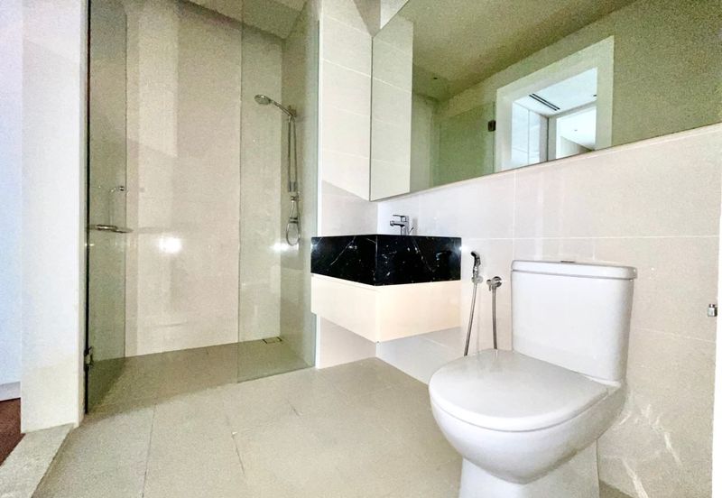 Freehold. Commercial bungalow. Bukit Ceylon. Jalan Raja Chulan. 