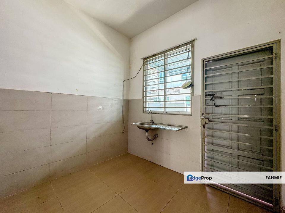 Freehold. Basic condition. Hijayu 3D. Bandar Sri Sendayan. Seremban. , Negeri Sembilan, Seremban