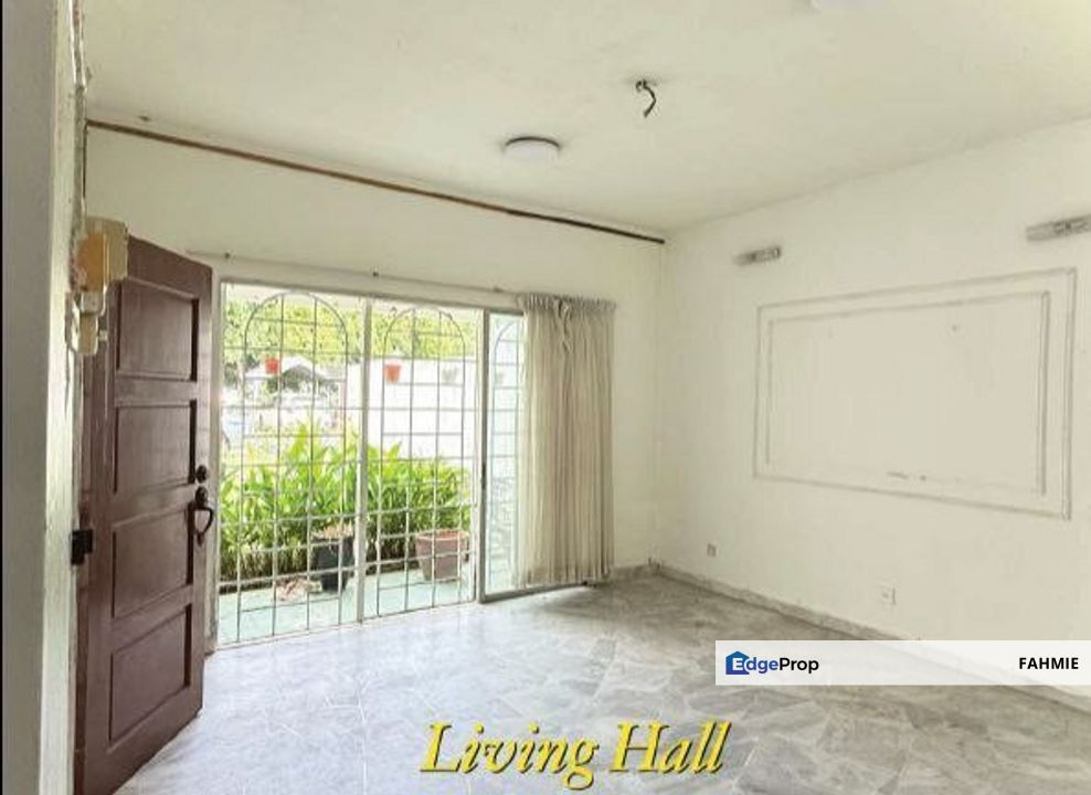 Not facing other house. Freehold. 24x75. USJ 11. Subang Jaya. , Selangor, Subang Jaya