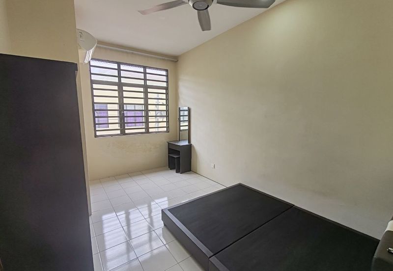 Bandar Saujana Utama