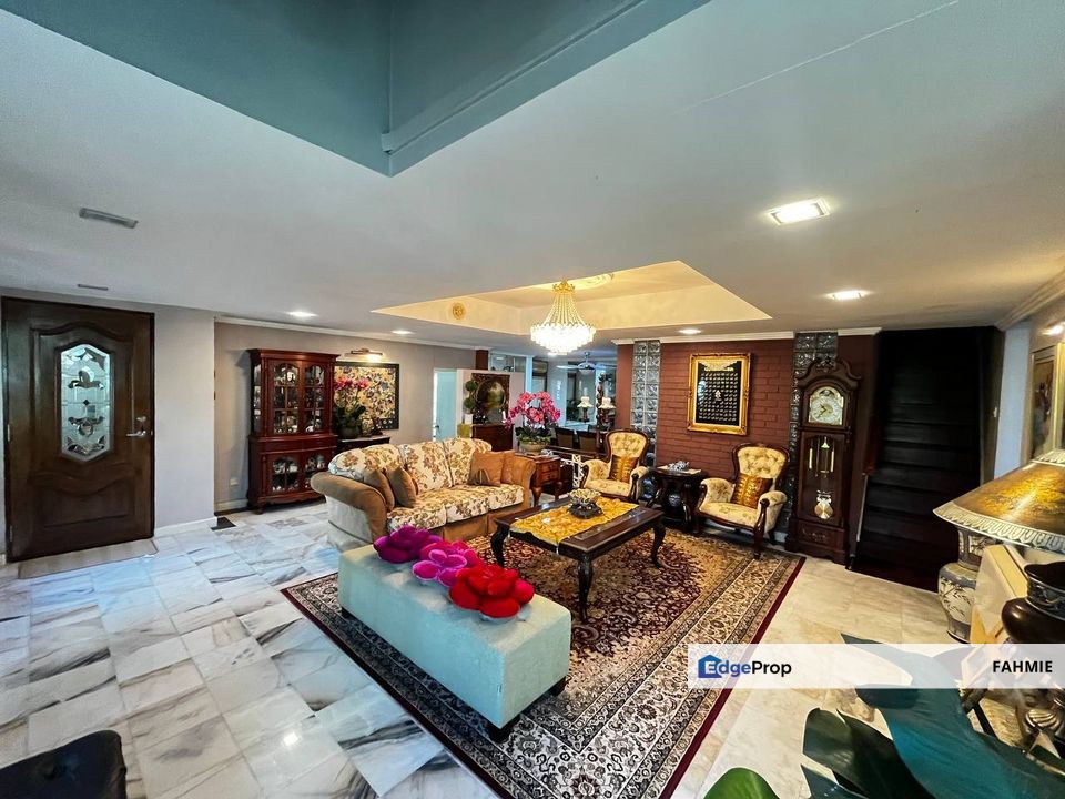 Corner lot with pool. Fully renovated. AU3. Taman Keramat. Kuala Lumpur. , Selangor, Gombak