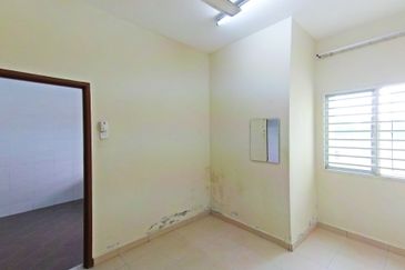 TAMAN TASIK JAYA II & IV