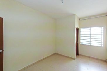 TAMAN TASIK JAYA II & IV