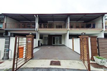 TAMAN TASIK JAYA II & IV