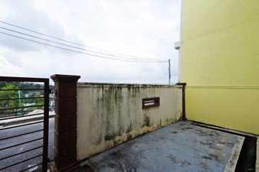 TAMAN TASIK JAYA II & IV