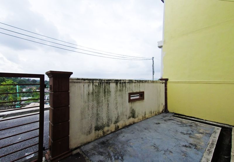 TAMAN TASIK JAYA II & IV