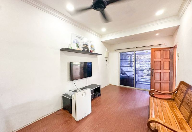 Taman Desa Ayer Hitam