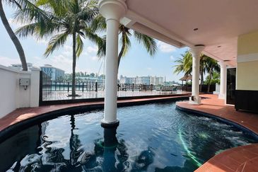 Avillion Admiral Cove