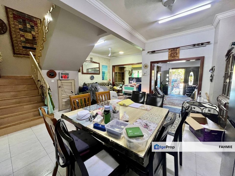 Tak mengadap rumah lain. Saiz besar 24x75. Jalan Platinum. Seksyen 7. Shah Alam. , Selangor, Shah Alam