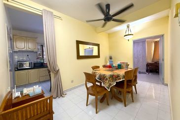 Bandar Tun Hussein Onn